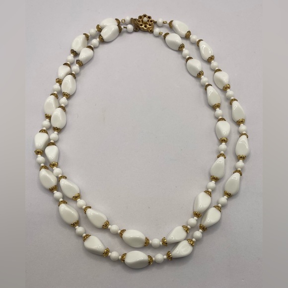 Vintage Double Strand Gold Tone and Shiny White Opaque Beads Necklace - Picture 7 of 10
